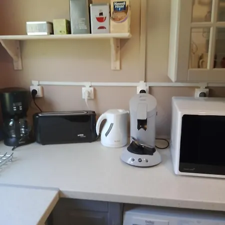 Chez Eric Et Isabelle Sarrancolin